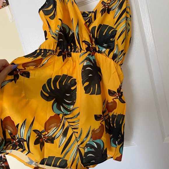 Romper - Picture 2 of 2